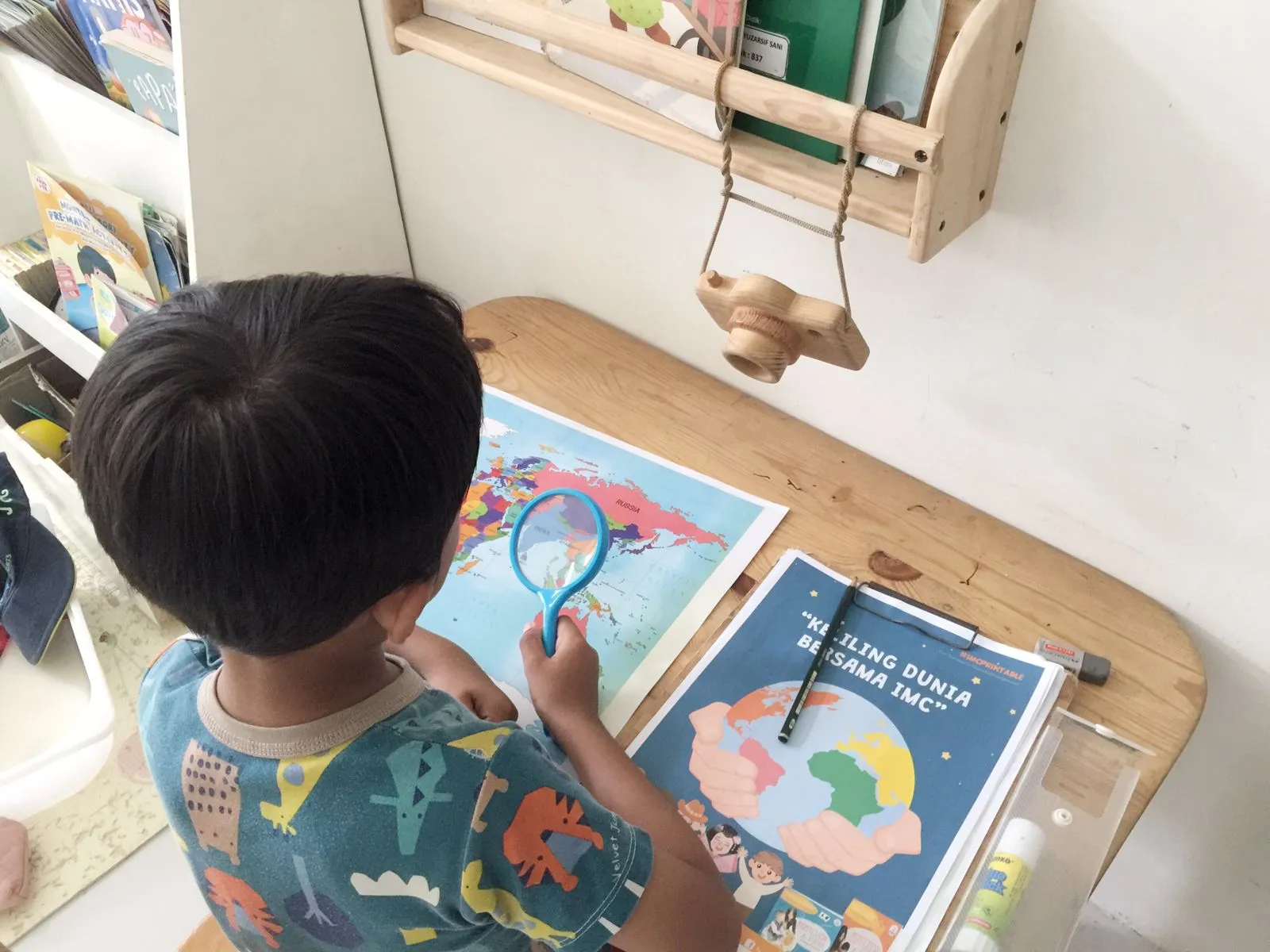 Ide Aktivitas Anak 5 – 6 Tahun : Berkeliling Dunia Dengan Worksheet